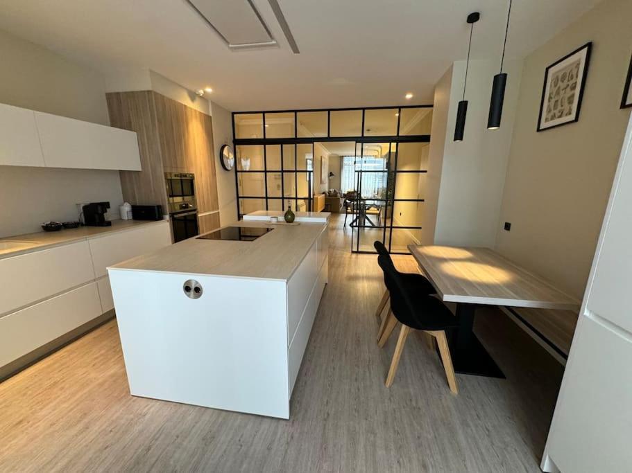 Maison Du Centre By Oktheway Apartment A Coruna Ngoại thất bức ảnh